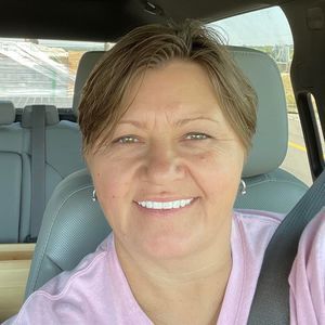 Meet your Posher, Joy